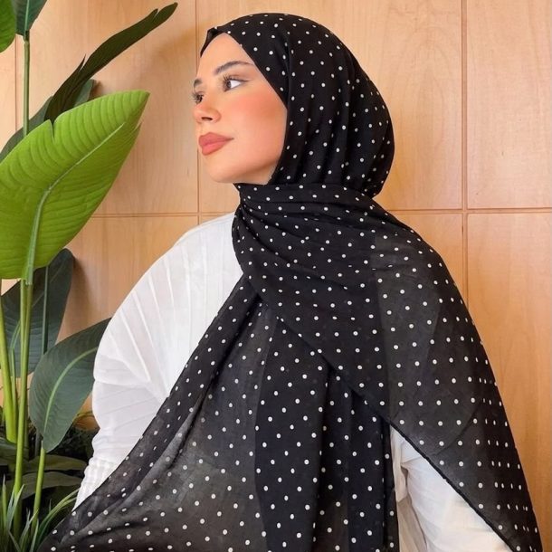 Foulard à motifs
