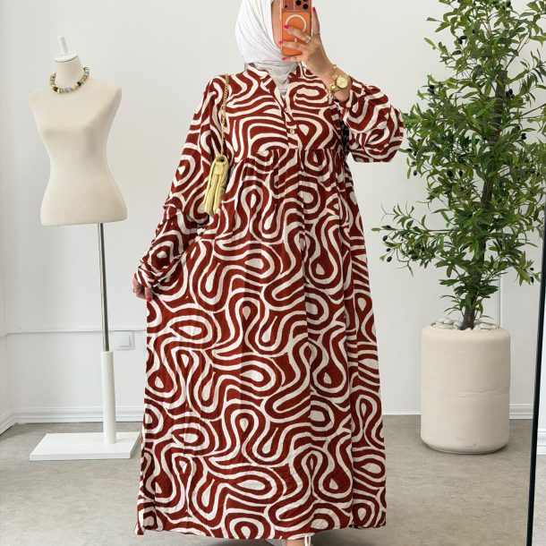 Robe à volant brique